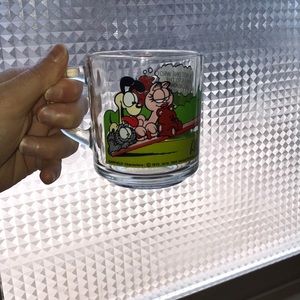 Vintage Garfield and friends clear glass mug
